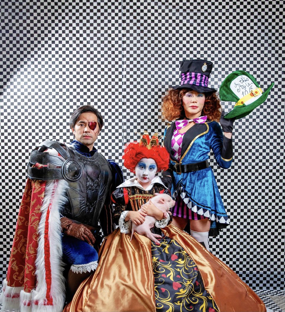 Belo Family as Alice in Wonderland characters