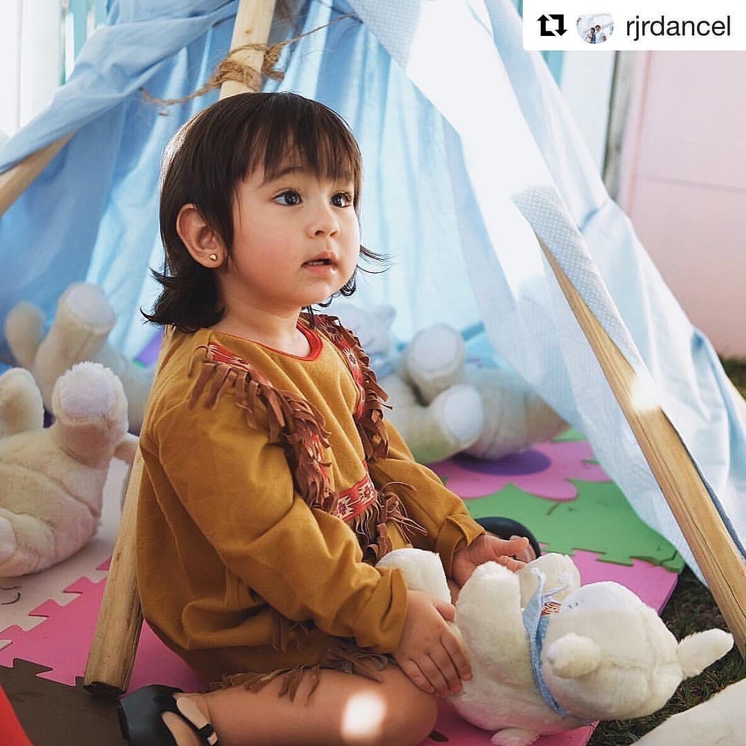 Scarlet Snow as Pocahontas