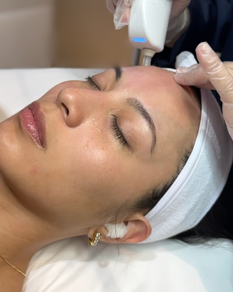 Tornado Pore Cleaning Facial thumbnail