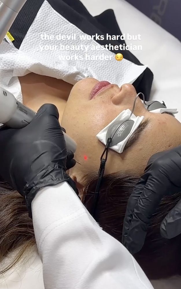 Max Collins for Belo Revlite